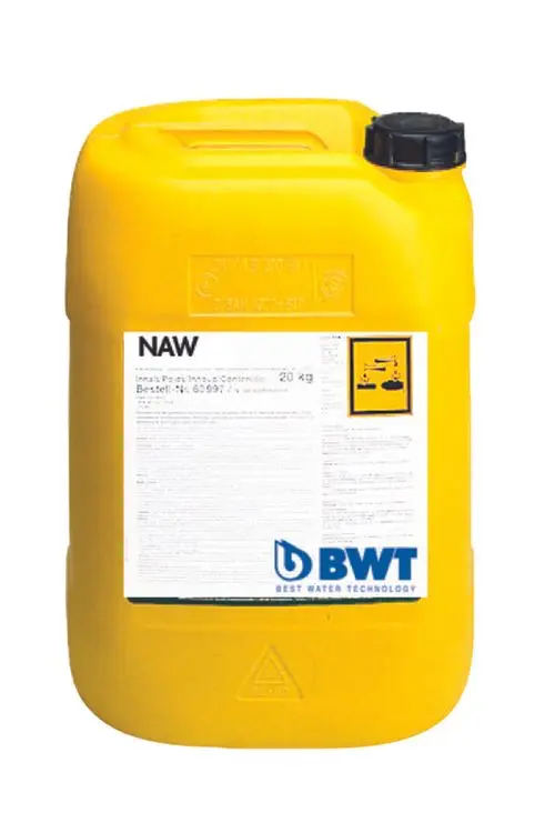 Gelber Kunststoffkanister mit schwarzem Verschluss und Etikett. Auf dem Etikett ist die Marke BWT sowie Produktinformationen zur Metalloberflächenbehandlung abgebildet.